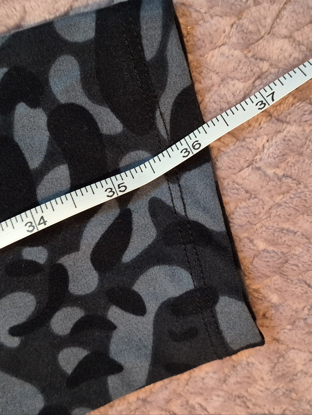 3-Pack Full Length Camo Leggings, Black, Blue & Gray, L/XL, EUC - Picture 12 of 13